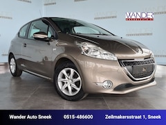 Peugeot 208 - 1.2 PureTech Allure /Stoelverwarming/Airco/LMV/Cruise control