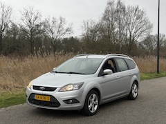Ford Focus Wagon - 1.6 Comfort