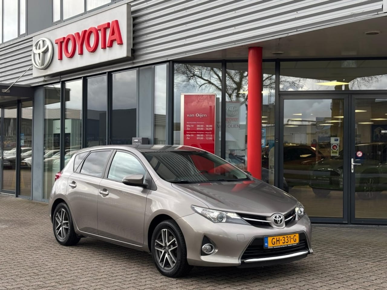 Toyota Auris - 1.6 Trend 5- deurs | Unieke km stand!! | Vol. dealeronderH. - AutoWereld.nl