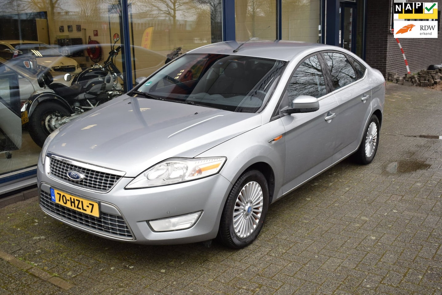 Ford Mondeo - 2.0-16V Titanium 2.0-16V Titanium - AutoWereld.nl