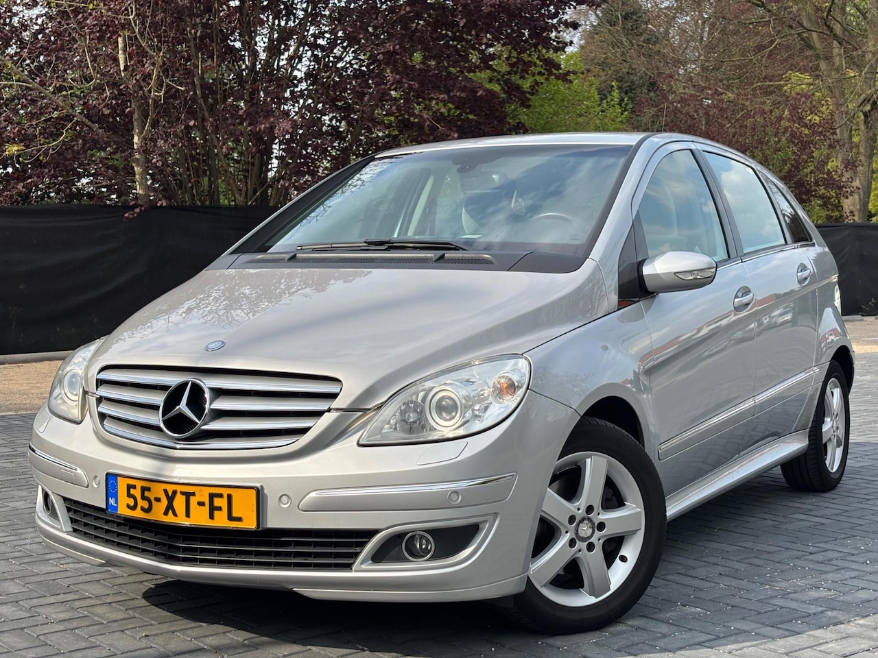 Mercedes-Benz B-klasse - 200/Cruise/Airco/Nap/Elek.Stoelen/Camera/Carplay - AutoWereld.nl
