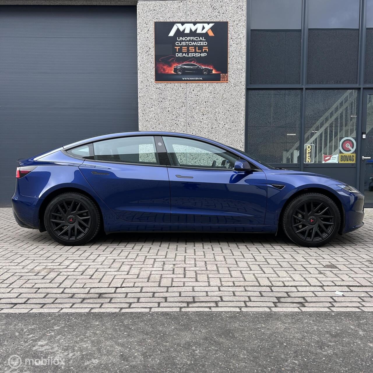 Tesla Model 3 - Standard Range HIGHLAND + MMX PACK - AutoWereld.nl