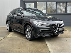 Alfa Romeo Stelvio - 2.0 T AWD Q4 Super Automaat DNA 202PK