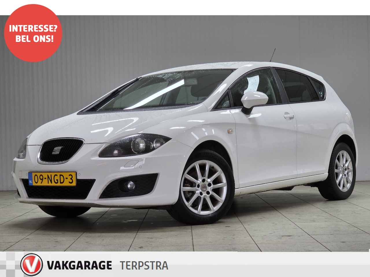 SEAT Leon - 1.2 TSI Ecomotive Businessline High/ Trekhaak/ Xenon!/ 16''LMV/ Cllima/ Navi/ Cruise/ Blue - AutoWereld.nl