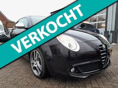 Alfa Romeo MiTo - 1.4 Distinctive - Cruise control - Climate Control - Stoelverwarming