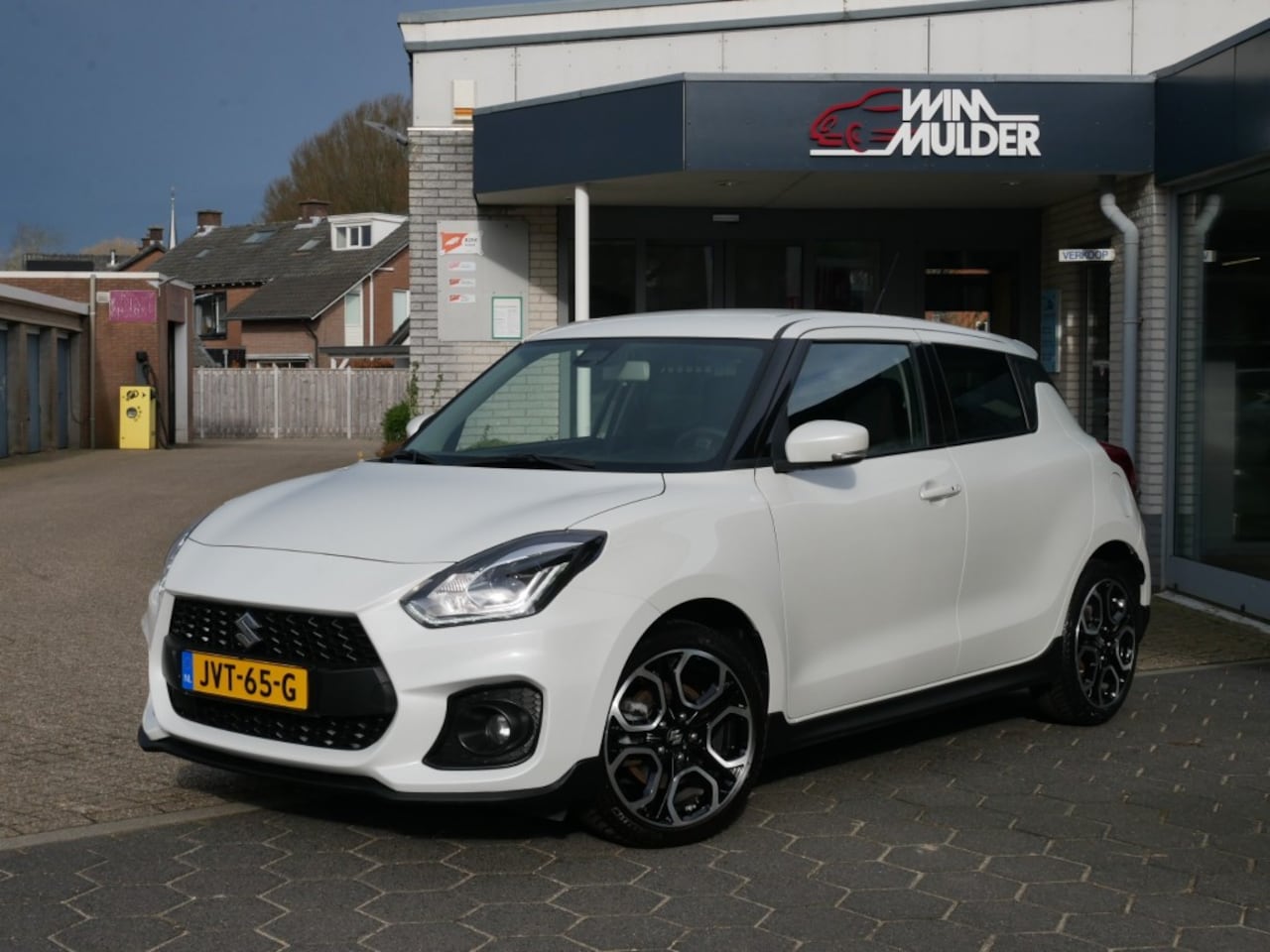 Suzuki Swift - 1.4 SPORT SM.HYB.  **Clima//Navi Lm ** - AutoWereld.nl