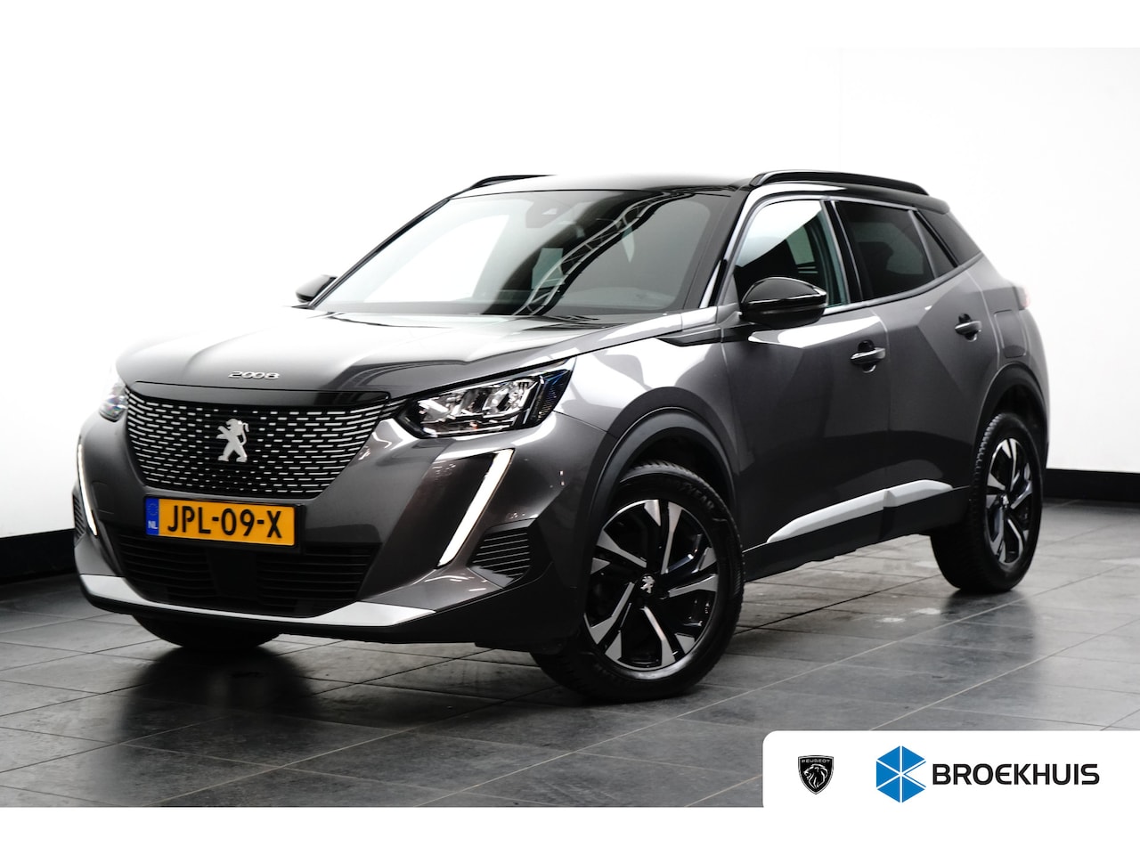 Peugeot 2008 - 1.2 PureTech Allure Airco | Camera | Cruise Control | DAB | LED | LMV 17" | Automaat!! | - AutoWereld.nl