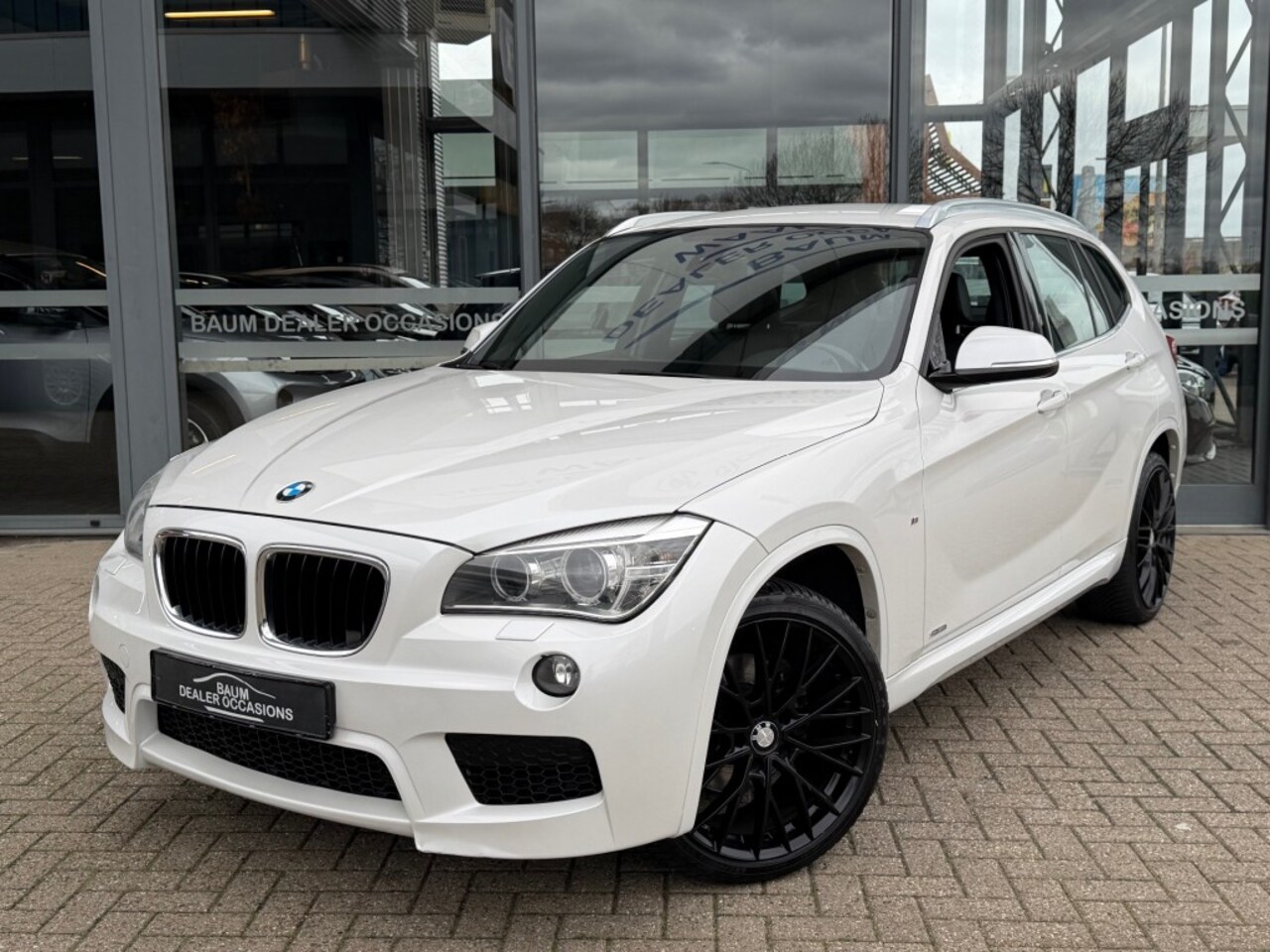 BMW X1 - SDRIVE20I HIGH EXEC.M SPORT AUTOMAAT LEER NAVI PDC - AutoWereld.nl