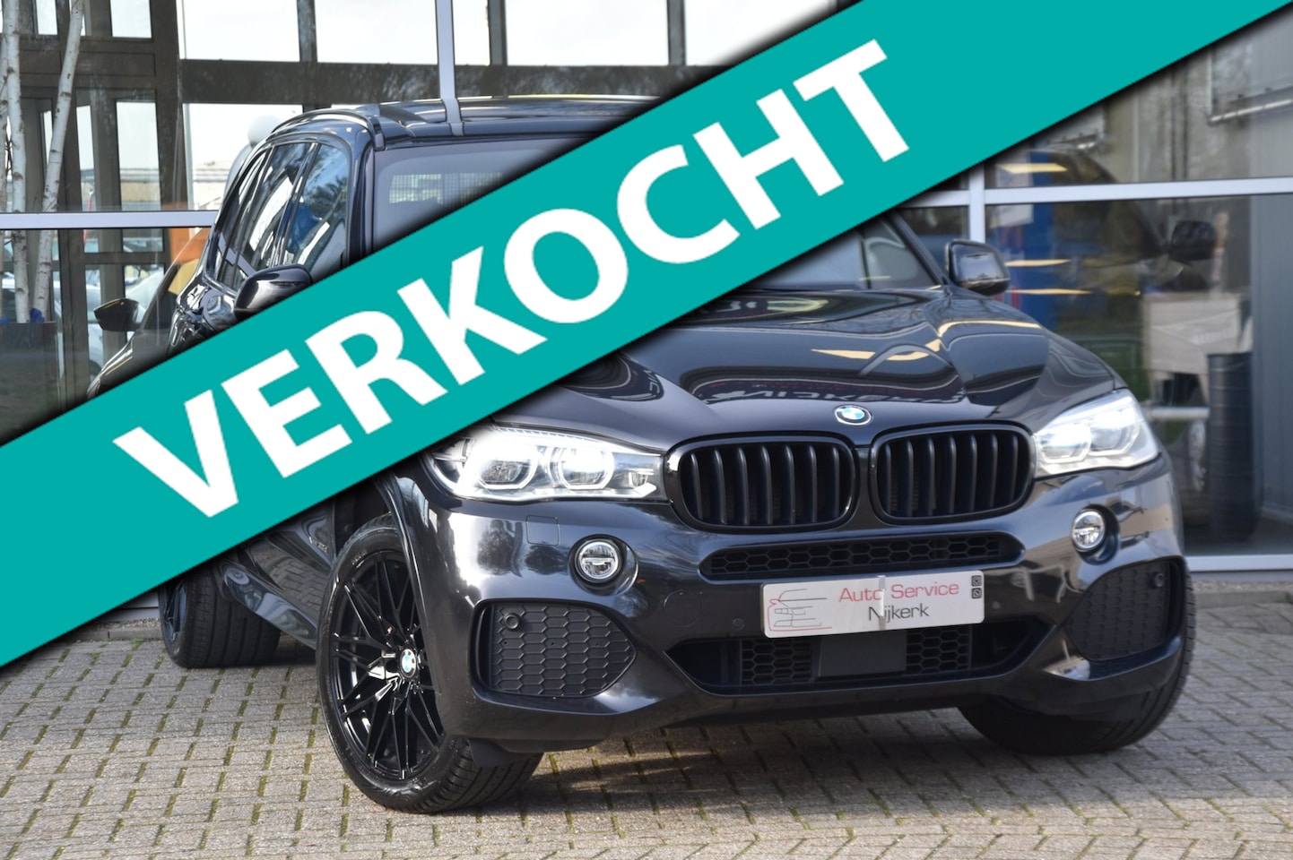 BMW X5 - XDrive30d High Executive Airco Pano. dak Led Elek. Trekhaak Zeer Nette Auto !! - AutoWereld.nl
