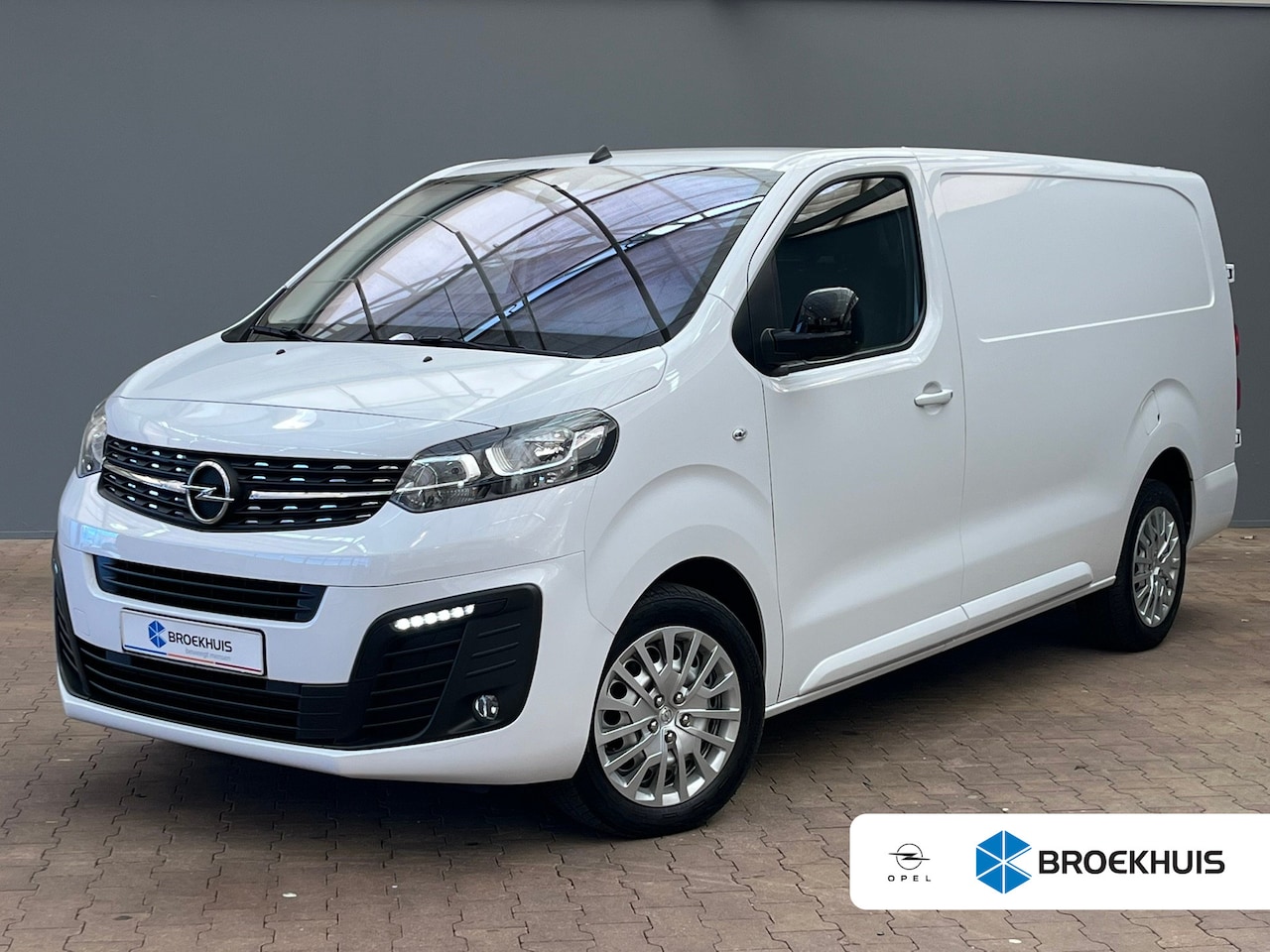 Opel Vivaro - 2.0 BlueHDi 145 S&S L3 Camera | Ingerichte Laadruimte | Carplay | Keyless | Climate | Crui - AutoWereld.nl