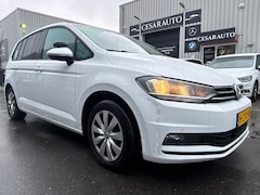 Volkswagen Touran - 2.0 TDI Comfortline AUTOMAAT / HONDEN WAGEN HONDEN AUTO