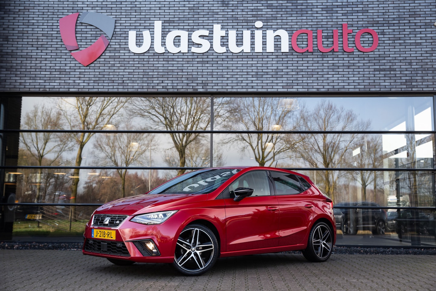 SEAT Ibiza - 1.0 TSI FR Business Intense Plus 1.0 TSI FR Business Intense Plus , Virtual cockpit, Carplay, Achteruitrijcamera, Stoelverw - AutoWereld.nl