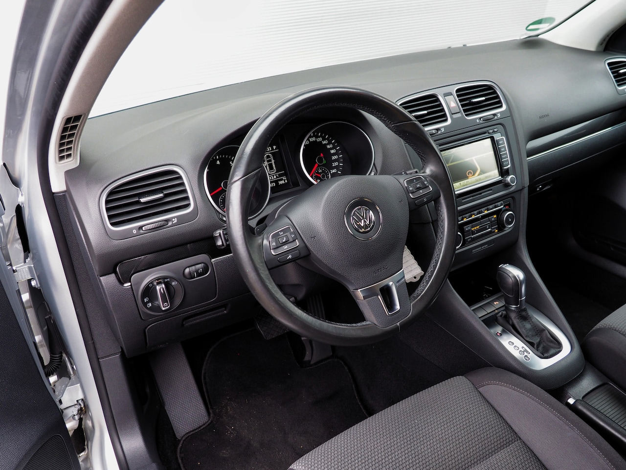 Volkswagen Golf - 1.4 TSI Highline XENON STOELVERW. TREKH.