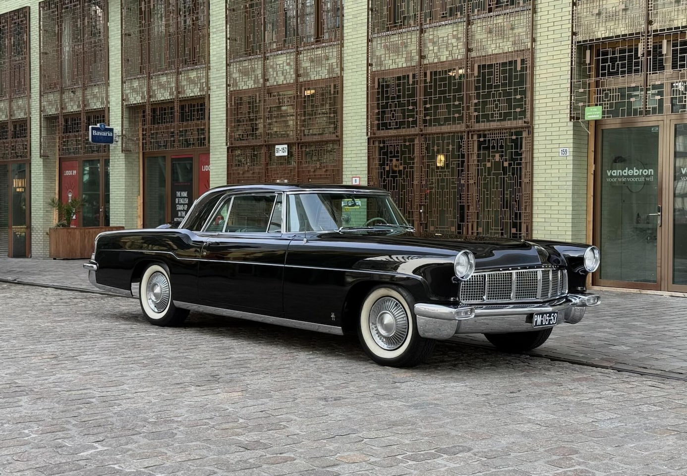 Lincoln Continental - MARK II 1956 exceptional condition - AutoWereld.nl