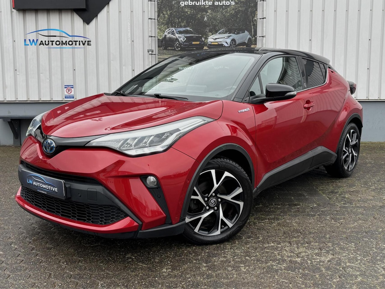 Toyota C-HR - 2.0 Hybrid Style Bi-Tone | Dodehoek | Stoel+stuurverw. - AutoWereld.nl