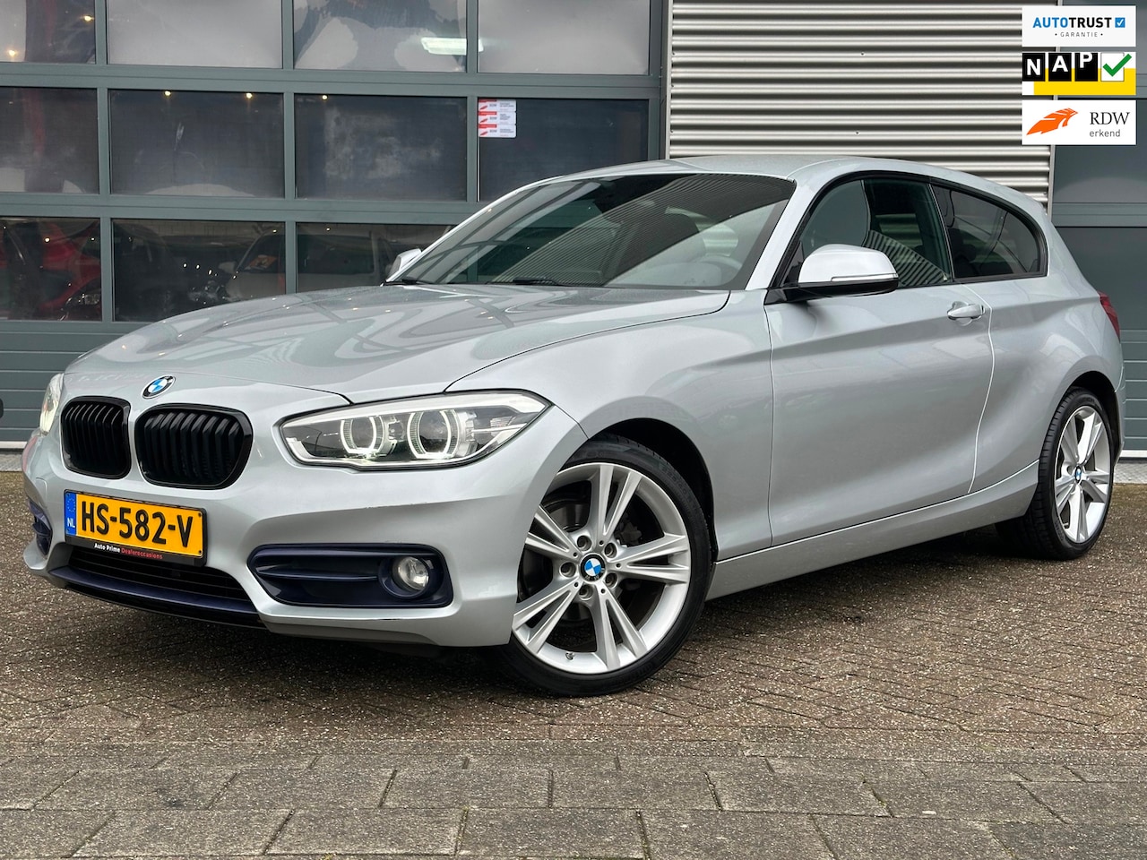 BMW 1-serie - 118i EDE Corporate Lease Sport | Navi | Climate | Keyless | PDC - AutoWereld.nl