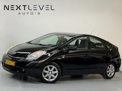 Toyota Prius - 1.5 VVT-i Business Edition Navi JBL Keyless