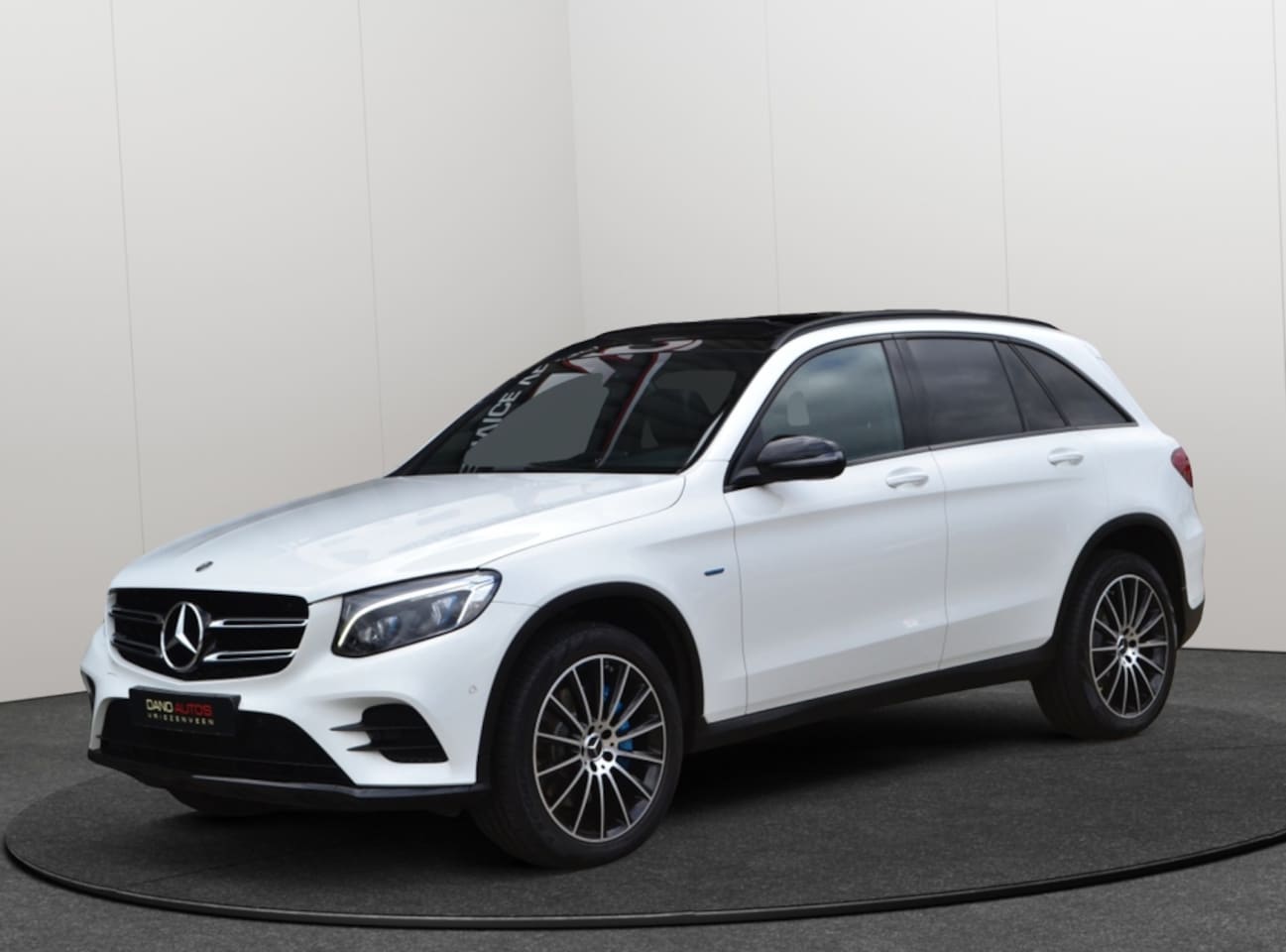 Mercedes-Benz GLC-klasse - 350e 4MATIC AMG Prestige Pano/Burmester/Camera/LED - AutoWereld.nl