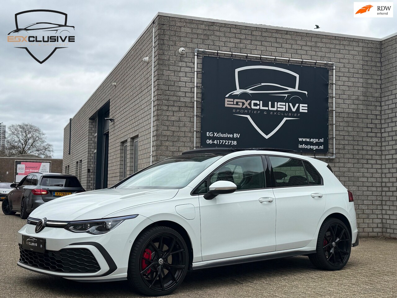 Volkswagen Golf - 1.4 eHybrid GTE Pano/Camera/HUD/Keyless - AutoWereld.nl