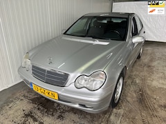 Mercedes-Benz C-klasse - 180 Elegance