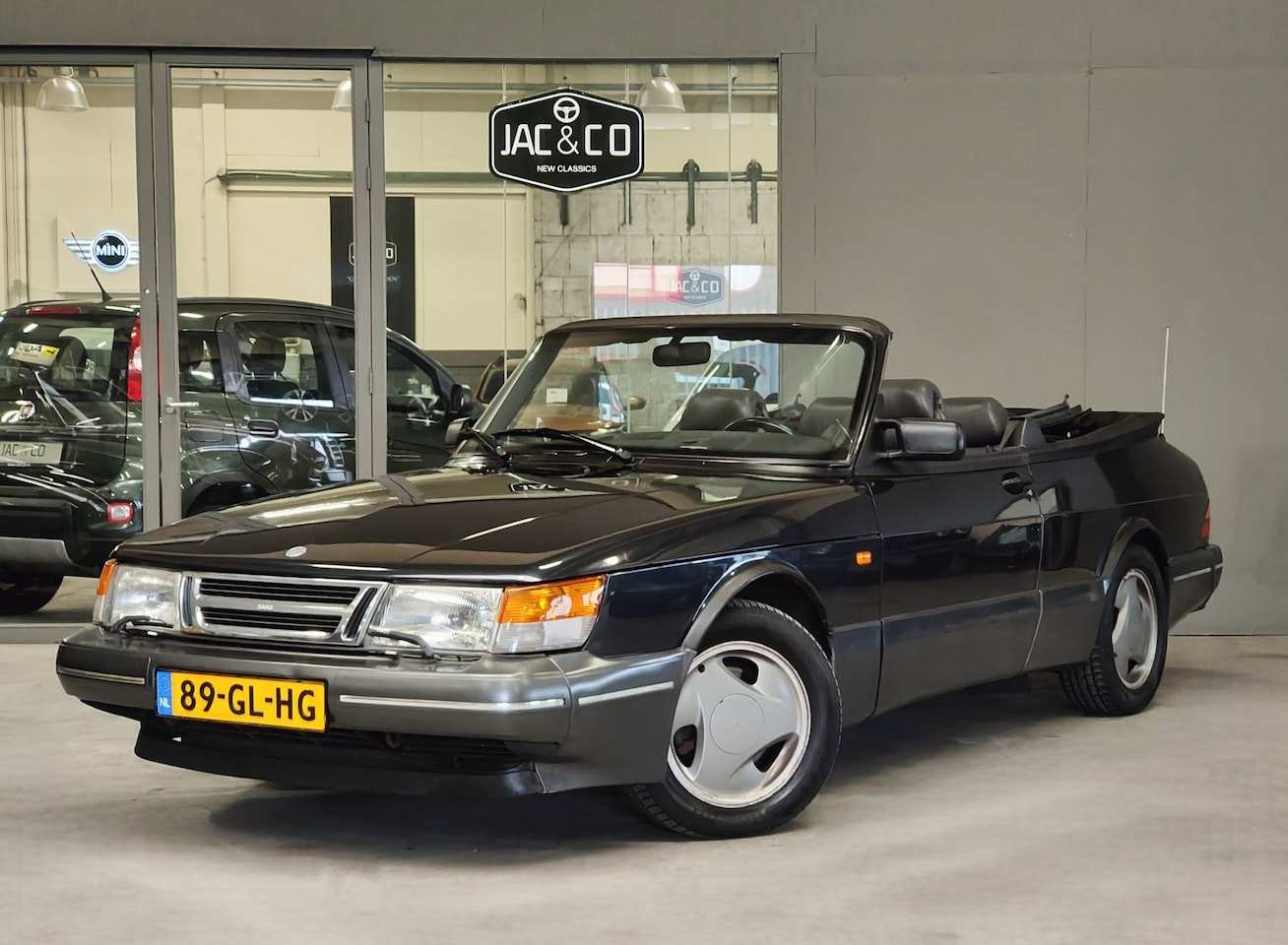 Saab 900 Cabrio - 2.0 SE Zwart Leer - Nette Kap - AutoWereld.nl