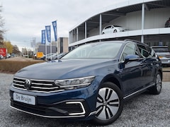 Volkswagen Passat Variant - 1.4 TSI DSG Hybrid GTE (Trekhaak, Camera, Virtual, Ergo)