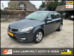Kia Cee'd - 1.4 CVVT X-tra Airco, stoelverwarming