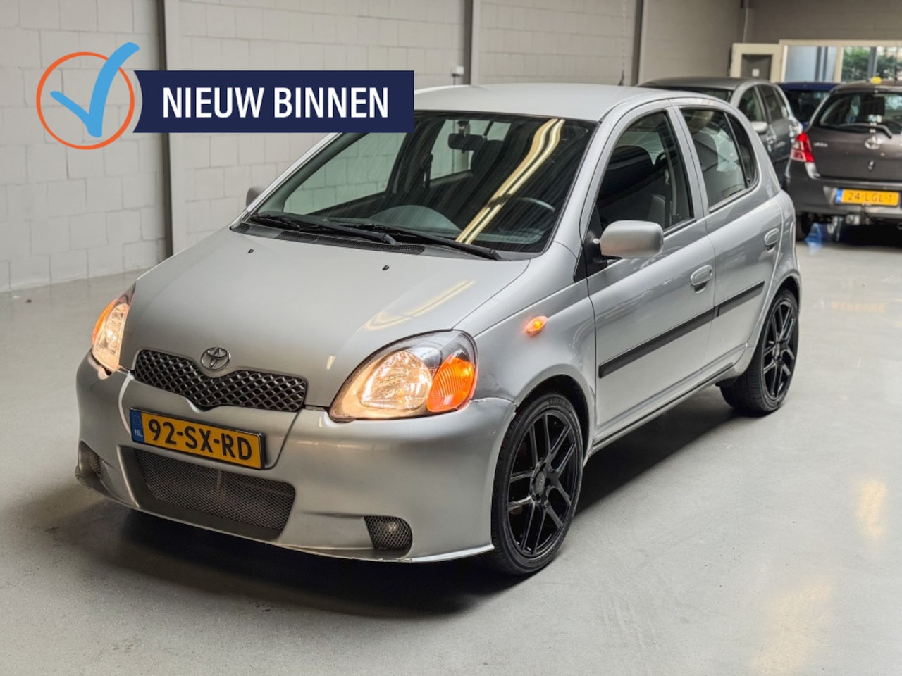 Toyota Yaris - 1.3 VVT-i S-Line 1.3 VVT-i S-Line - AutoWereld.nl
