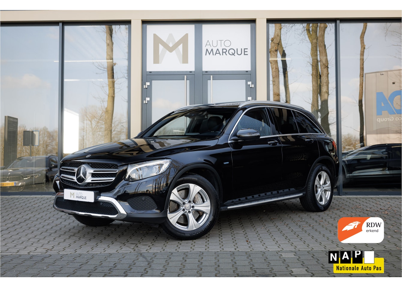 Mercedes-Benz GLC-klasse - 350e 4MATIC 327PK Aut. | Business | Panoramadak | Volledig Onderhouden | Luchtvering | Nav - AutoWereld.nl