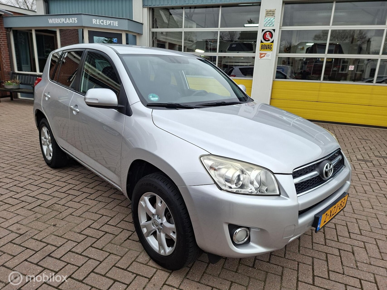 Toyota RAV4 - 2.0 VVTi Dynamic 2WD 2.0 VVTi Dynamic 2WD - AutoWereld.nl