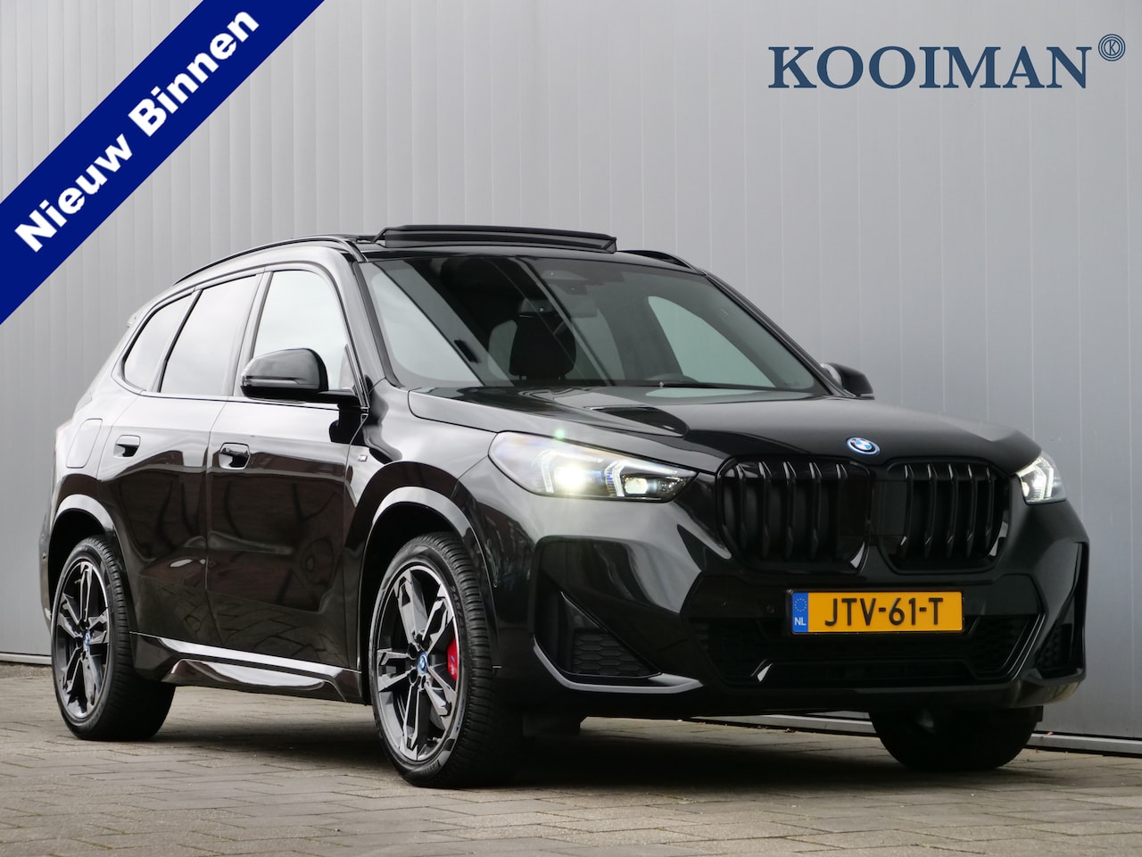 BMW X1 - xDrive25e M Sport pakket Pro 245 Pk Automaat Schuifdak / Winterpakket / Harman Kardon - AutoWereld.nl