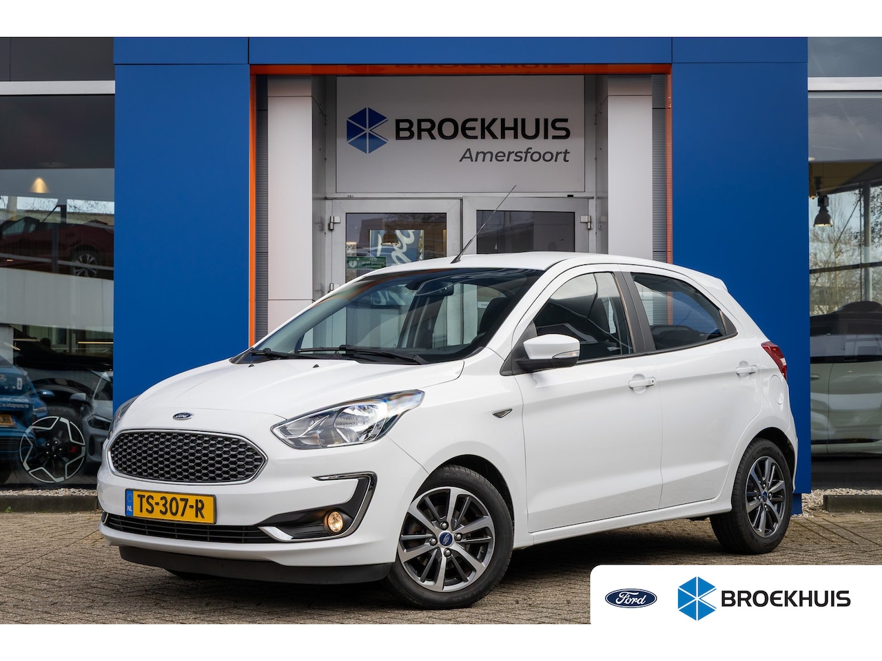 Ford Ka - 1.2 Trend Ultimate | Apple Carplay/Android Auto | Stoelverwaming | Cruise control | Keyles - AutoWereld.nl