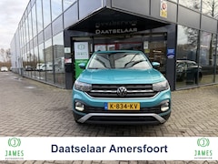 Volkswagen T-Cross - 1.0 TSI Life Business Navigatie Parkeersensoren climaat control Apple carplay