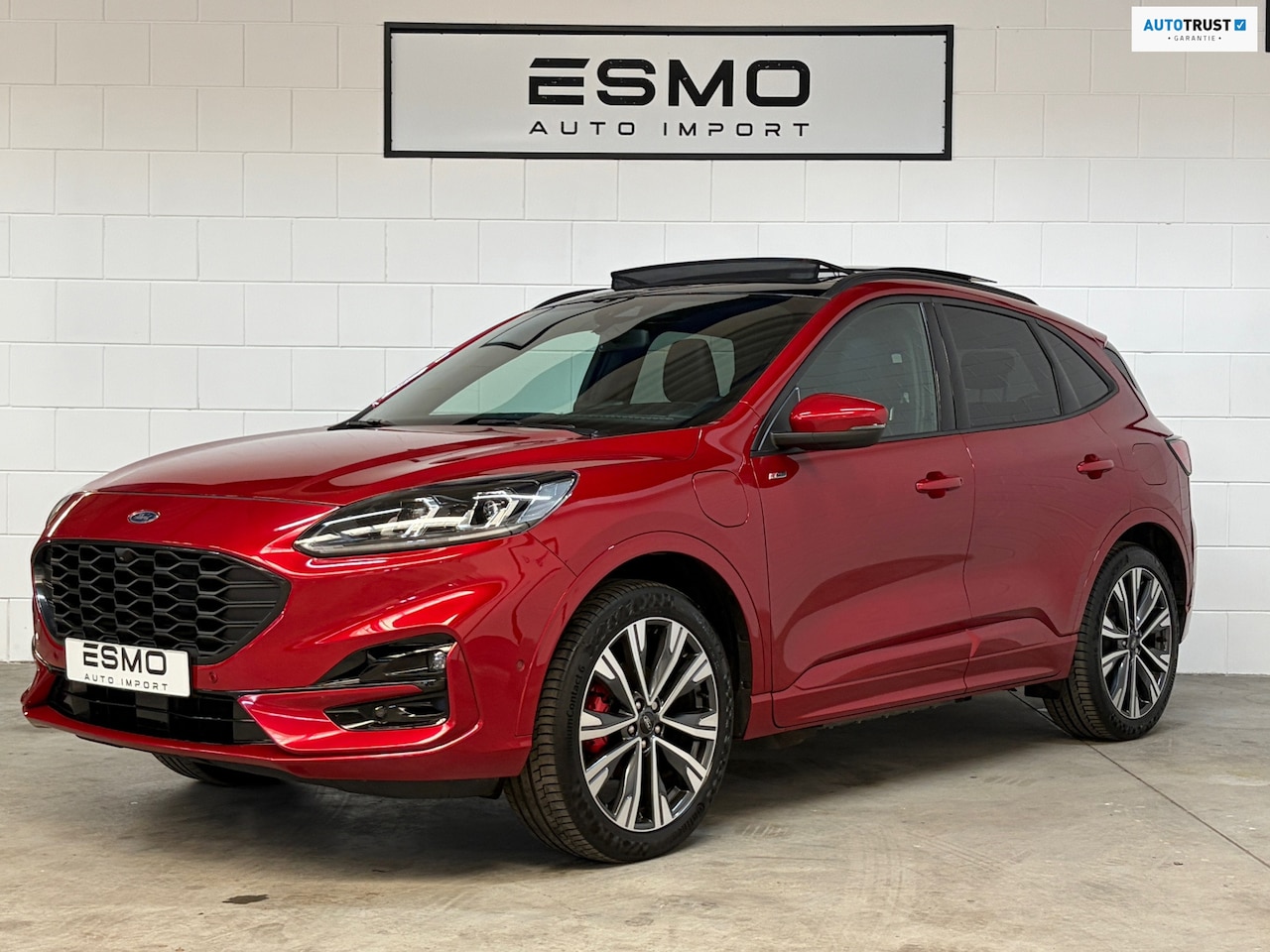 Ford Kuga - 2.5 PHEV ST-Line X Panoramadak HUD Trekhaak wegklapbaar 1e eigenaar - AutoWereld.nl