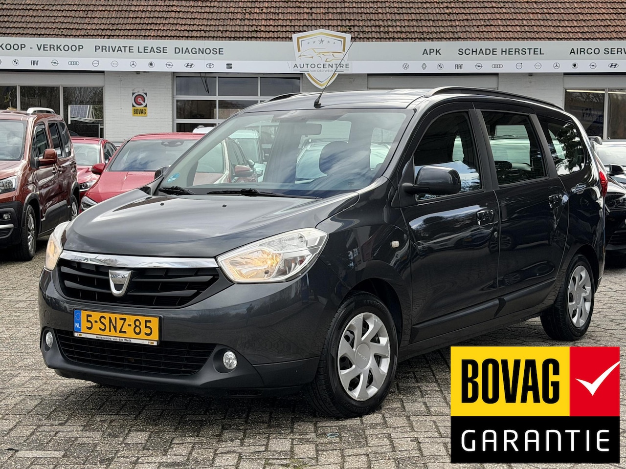 Dacia Lodgy - 1.2 TCe Lauréate 5p. AIRCO | TREKHAAK | BOVAG !! - AutoWereld.nl