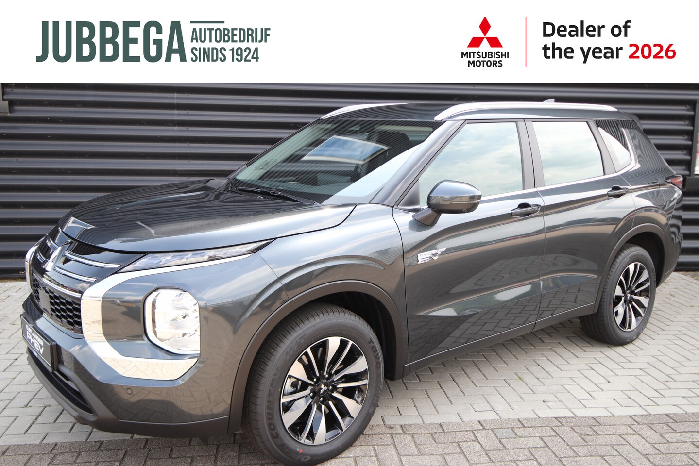 Mitsubishi Outlander - 2.4 PHEV Pure Rijklaarprijs nu € 49.449,- Nieuw! Uit voorraad leverbaar & tijdelijk € 4.00 - AutoWereld.nl