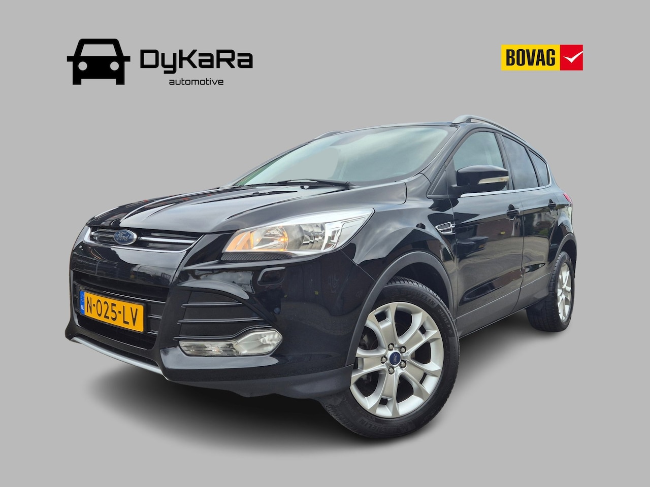Ford Kuga - 1.5 Titanium Styling Pack Navi, Half leder, Stoelverwarming - AutoWereld.nl