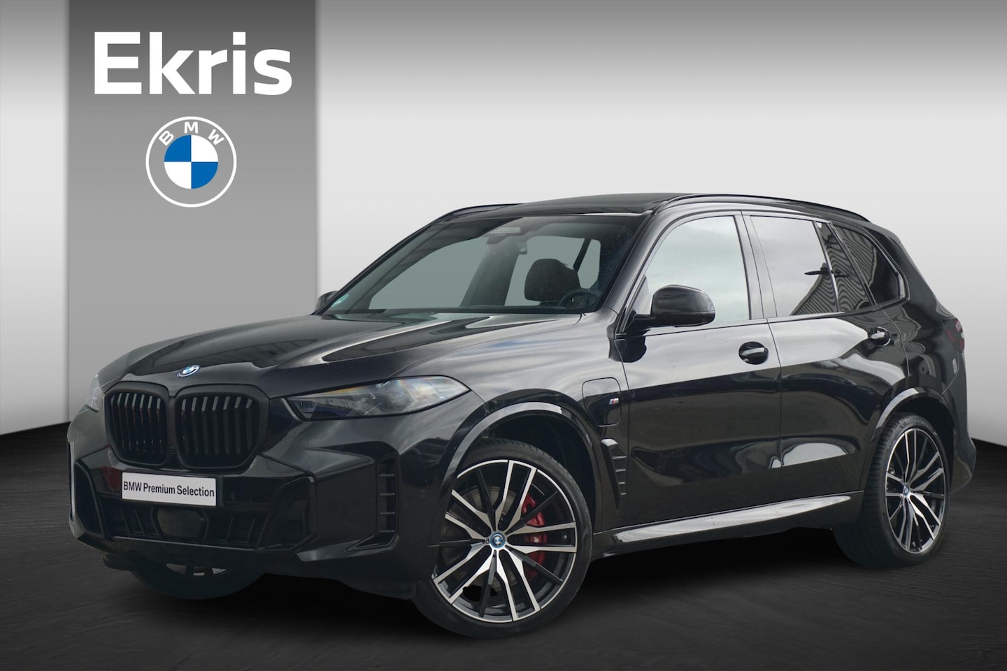 BMW X5 - xDrive50e M Sport Pro | Trekhaak / Panoramadak / Comfortstoelen met Memory / Stoelventilat - AutoWereld.nl