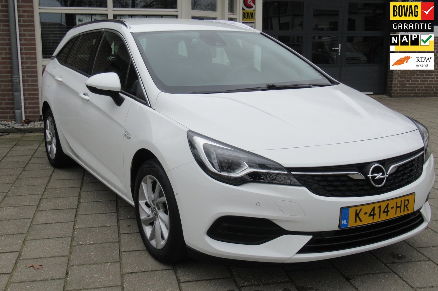 Opel Astra Sports Tourer - 1.2 Elegance 1.2 Elegance - AutoWereld.nl