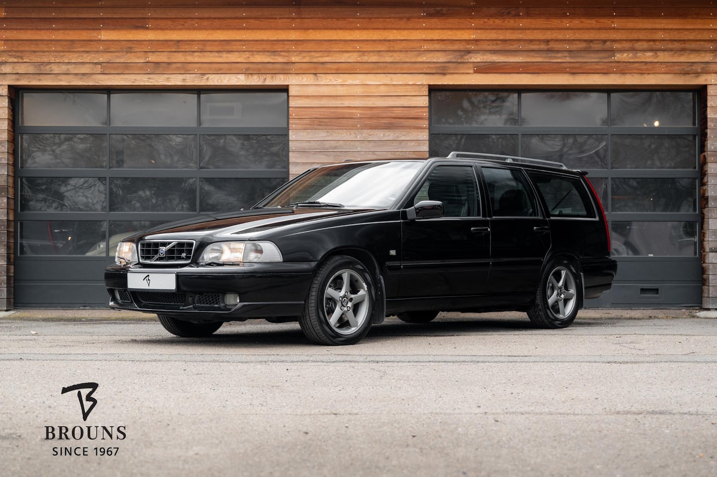 Volvo V70 - 2.3 R AWD 2.3 R AWD 241pk - AutoWereld.nl