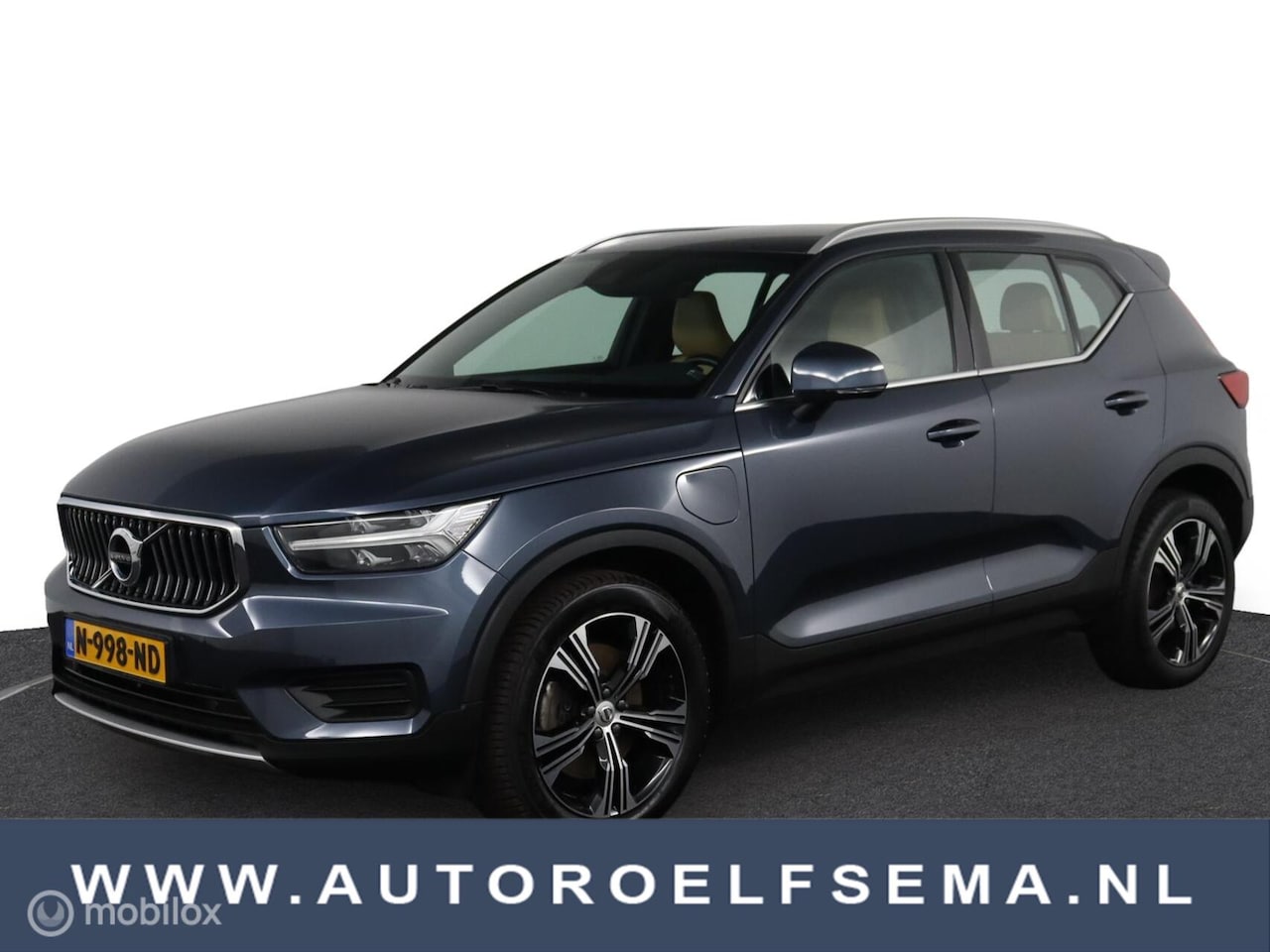 Volvo XC40 - 1.5 T4 Recharge Inscription |ACC | st. & st. Verw|Autopilot|Cam - AutoWereld.nl