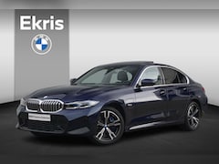 BMW 3-serie - Sedan 320e M Sportpakket Schuif-/kanteldak / Trekhaak / Comfort Acces / Head-Up Display