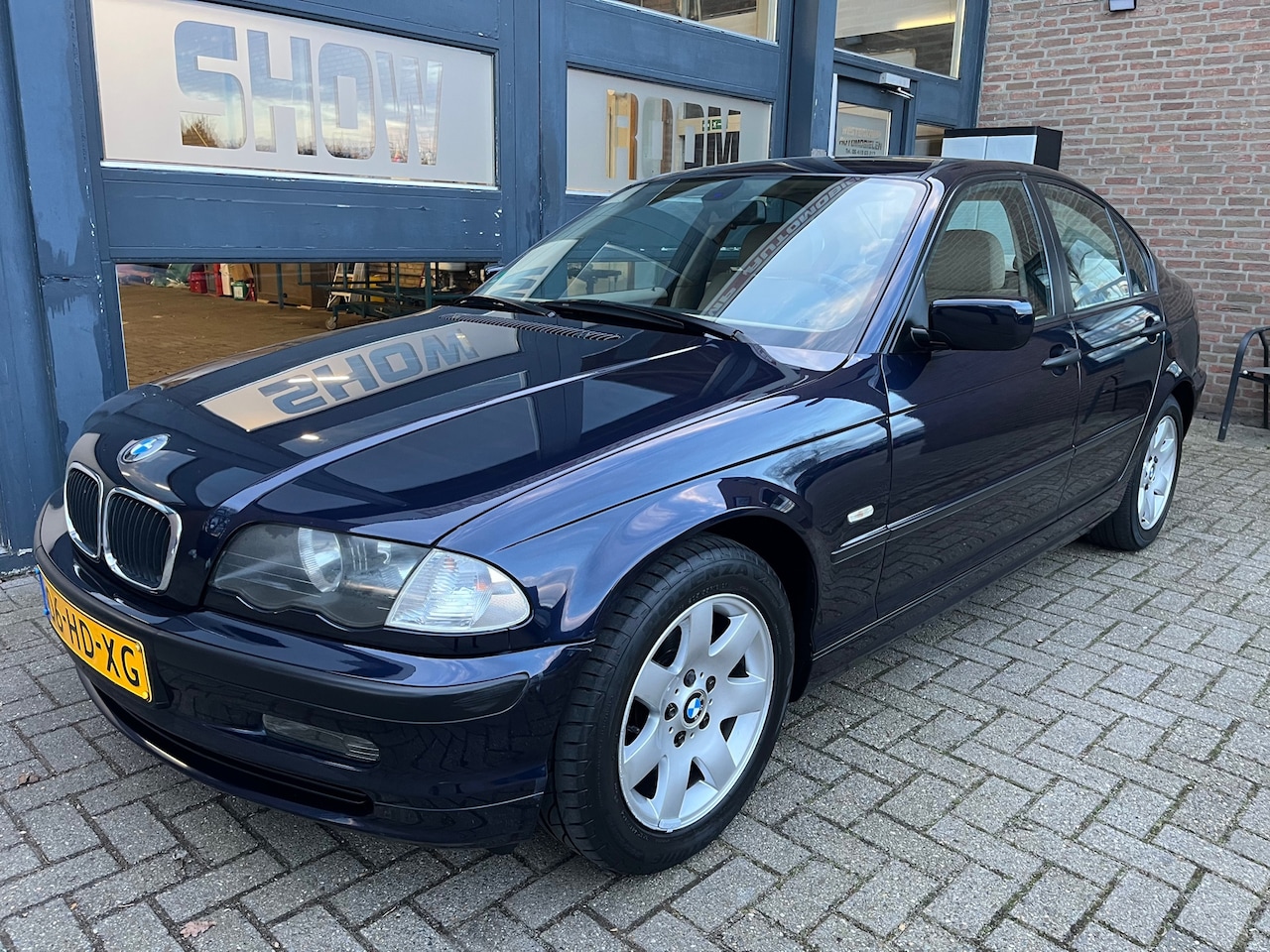 BMW 3-serie - 318i Executive 318i Executive - AutoWereld.nl