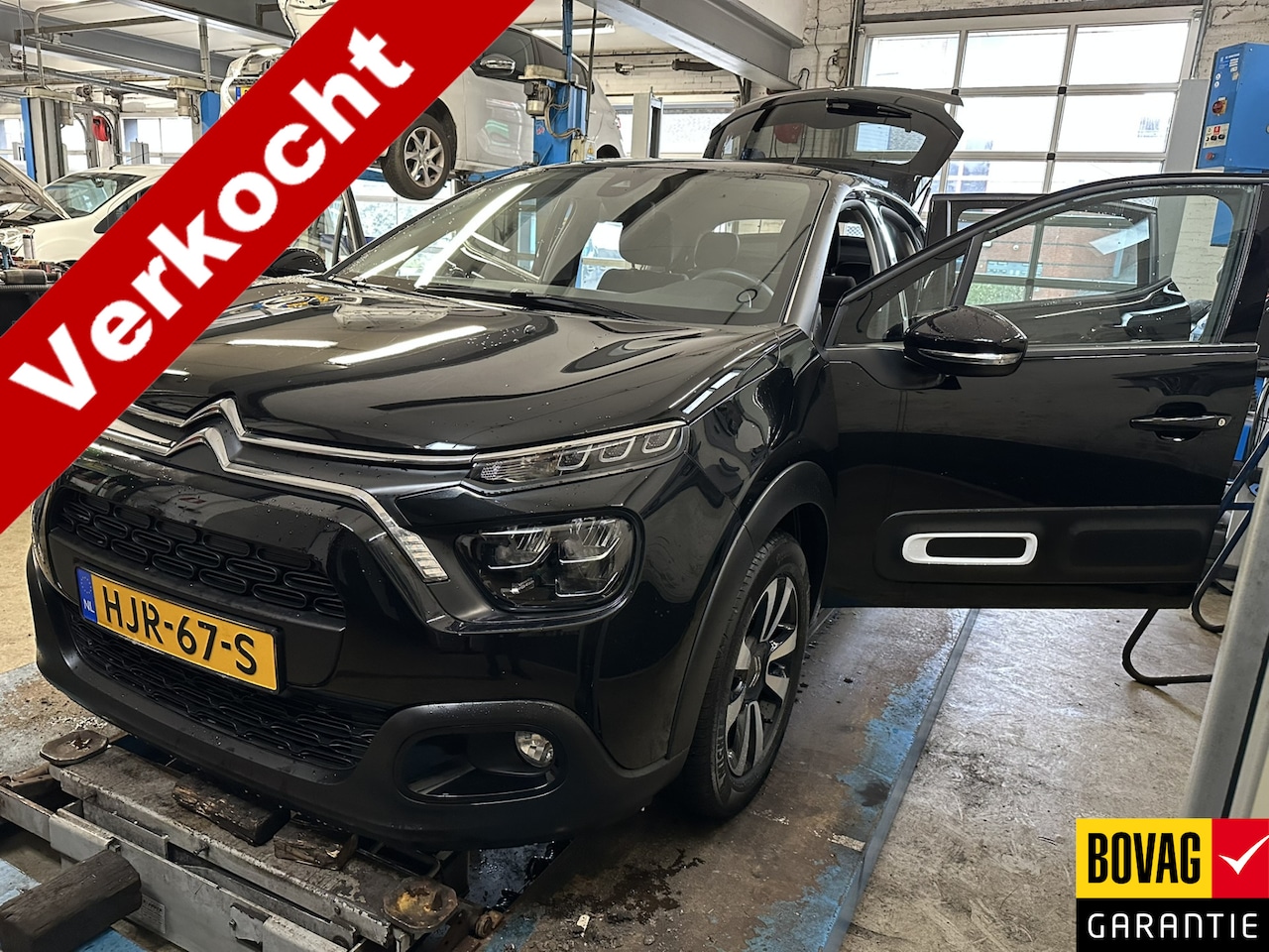 Citroën C3 - 1.2 PureTech Feel Edition Automaat All-in Prijs Clima/Apple CarPlay/Android Auto/Parkeerse - AutoWereld.nl