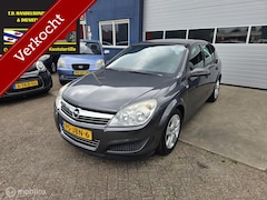Opel Astra - 1.6 Executive