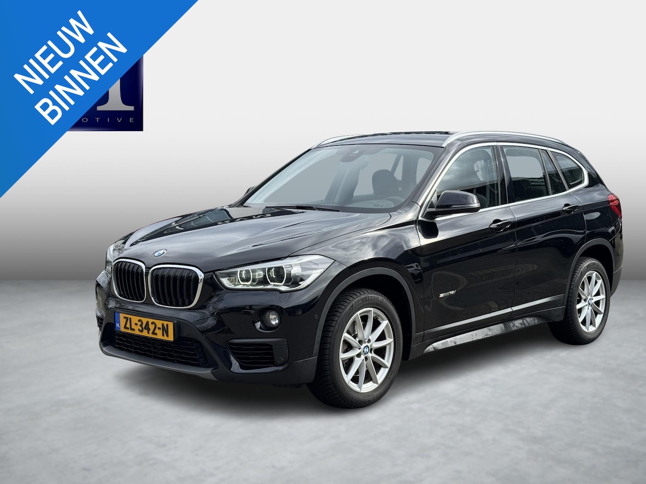 BMW X1 - sDrive18i Executive LED| ELEKTRISCHE ACHTERKLEP| ACHTERUITRIJCAMERA| RIJKLAAR INCL. 12 MND - AutoWereld.nl