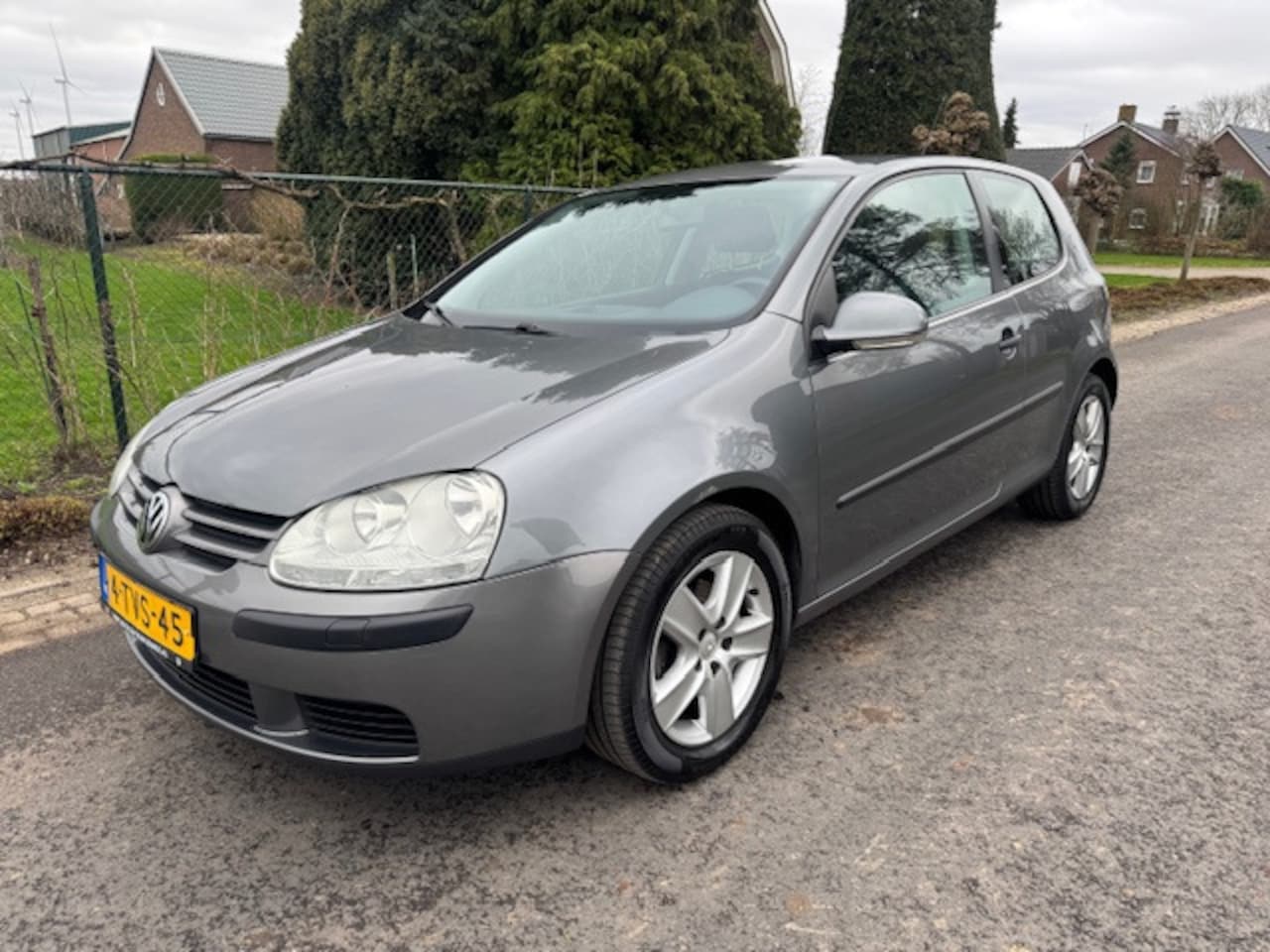 Volkswagen Golf - 1.6 AIRCO / NAVI / STOELVERWARMING - AutoWereld.nl