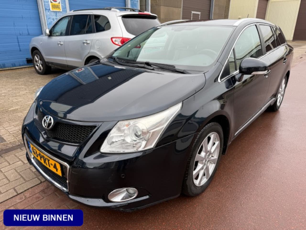 Toyota Avensis Wagon - 2.0 VVTi Executive Business Automaat LEDER 2011 NAP + Boekjes zijn aanwezig, rondom gebrui - AutoWereld.nl