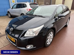 Toyota Avensis Wagon - 2.0 VVTi Executive Business Automaat LEDER 2011 NAP + Boekjes zijn aanwezig, rondom gebrui