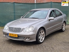 Mercedes-Benz C-klasse - 180 K. Elegance *6-bak / Leder* NL